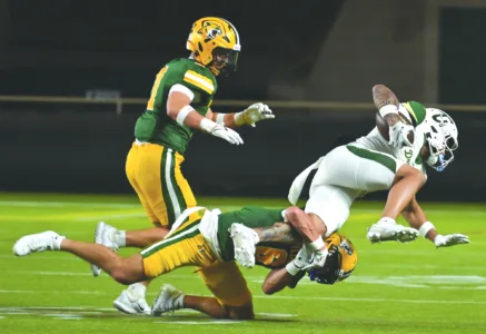 Wildcats football looks for 2 wins in a row